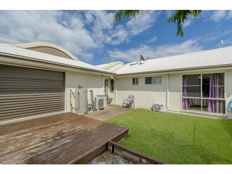 2/21 Fitzpatrick Street, Upper Coomera QLD 4209