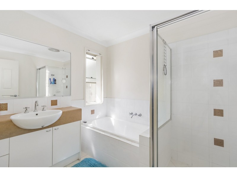 2/21 Fitzpatrick Street, Upper Coomera QLD 4209