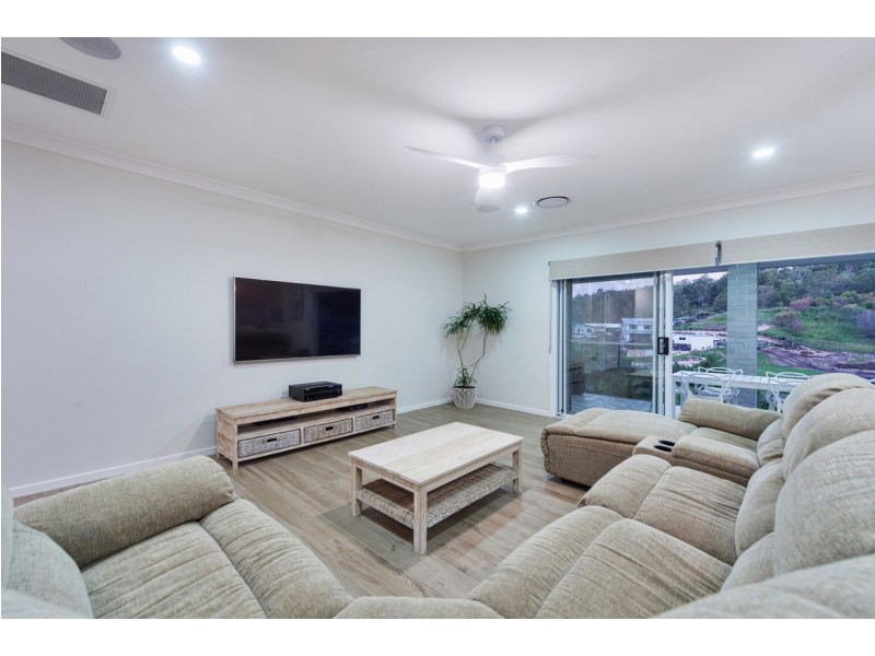 68 Countryview Street, Kingsholme QLD 4208