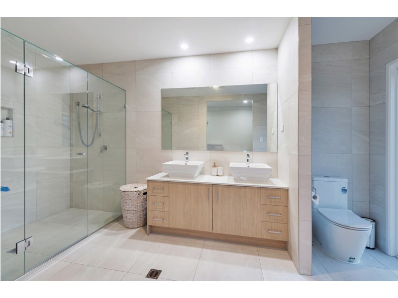 68 Countryview Street, Kingsholme QLD 4208