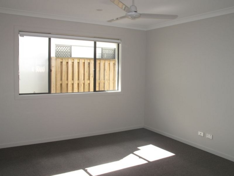 45 Moorinya Circuit, Pimpama QLD 4209