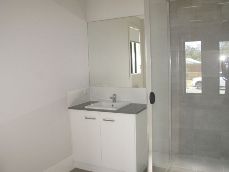 45 Moorinya Circuit, Pimpama QLD 4209