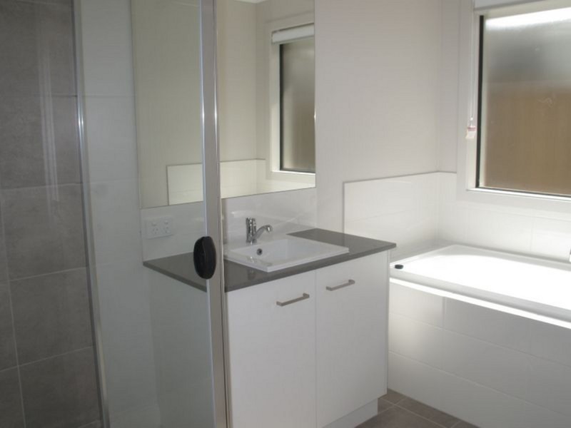 45 Moorinya Circuit, Pimpama QLD 4209