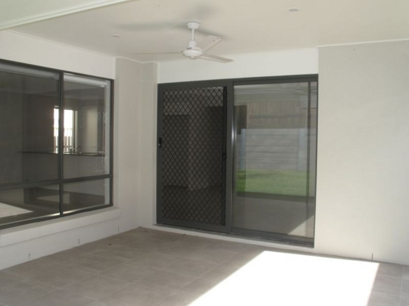 45 Moorinya Circuit, Pimpama QLD 4209
