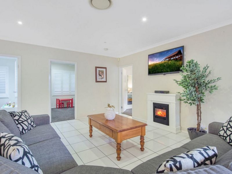 8 Bloomfield Court, Ormeau QLD 4208