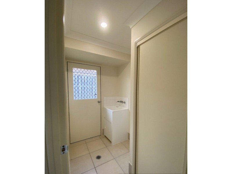 13 Starkey Street, Pacific Pines QLD 4211