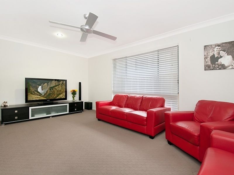 16 Cabriolet Court, Upper Coomera QLD 4209