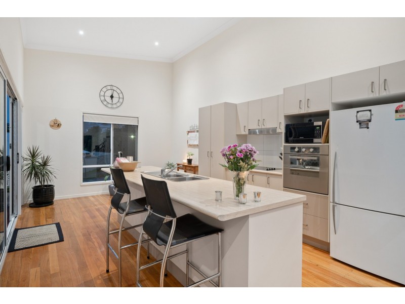 23 Garawarra Crescent, Upper Coomera QLD 4209