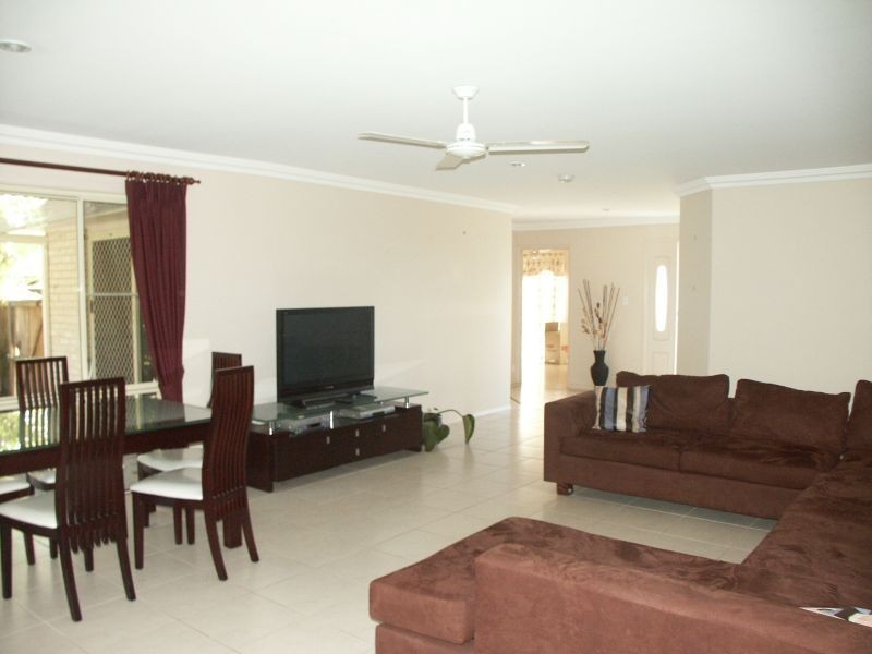 103 Billinghurst Crescent, Upper Coomera QLD 4209