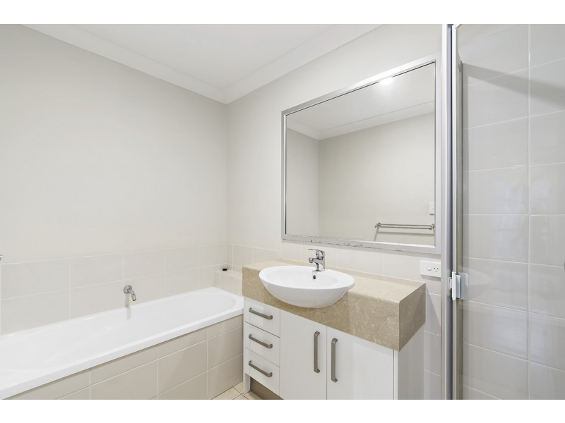 1/29 Filbert Street, Upper Coomera QLD 4209