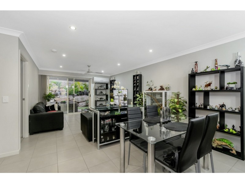 1/12 Isetta Court, Upper Coomera QLD 4209