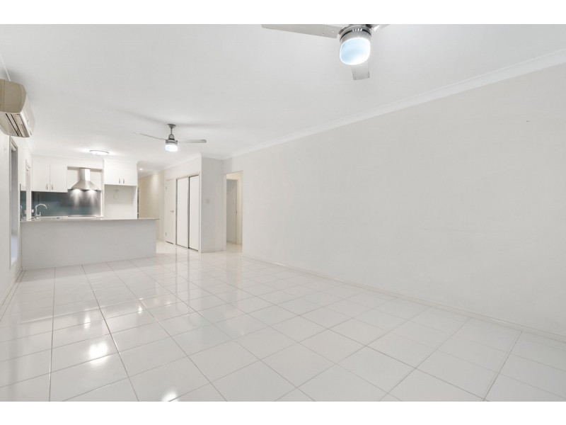 11 Isetta Court, Upper Coomera QLD 4209