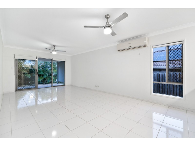 11 Isetta Court, Upper Coomera QLD 4209