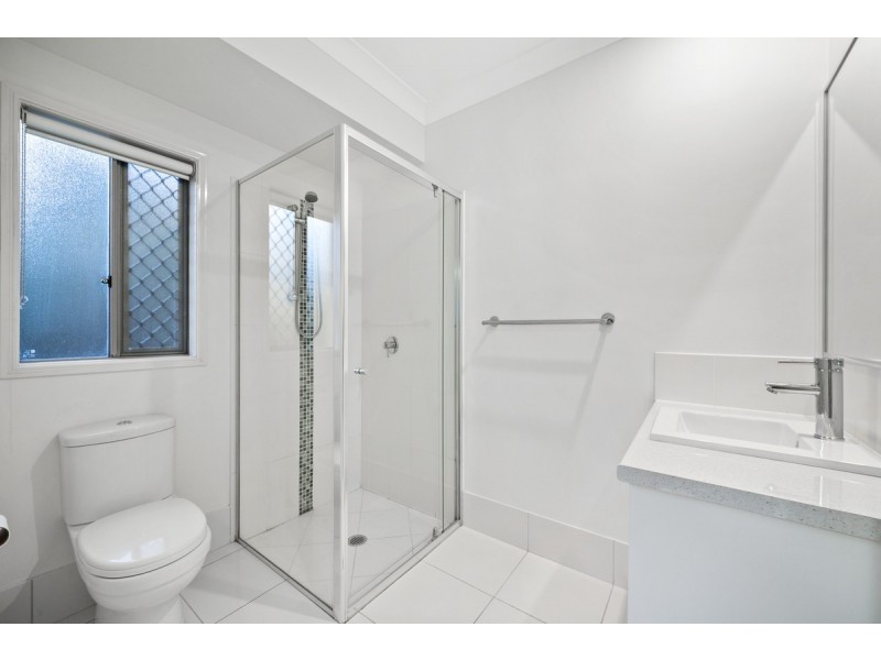 11 Isetta Court, Upper Coomera QLD 4209