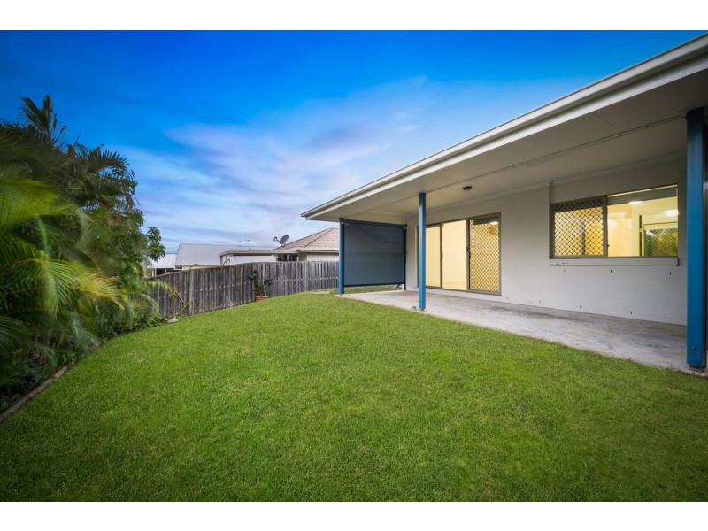 11 Isetta Court, Upper Coomera QLD 4209