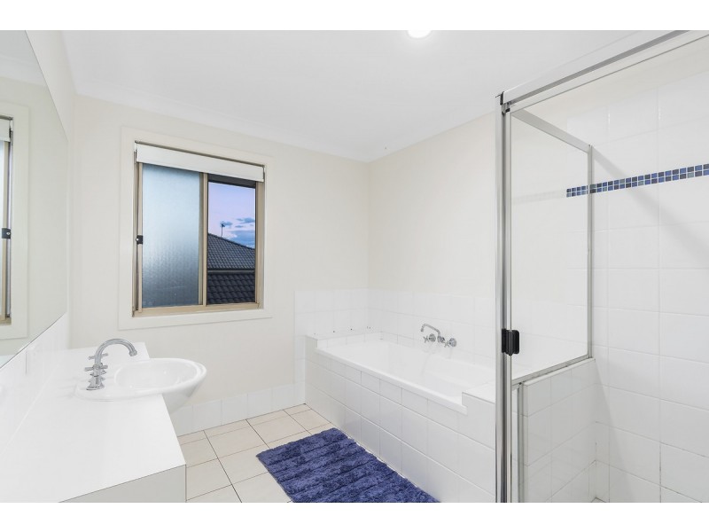 14 Silver Gull Street, Coomera QLD 4209