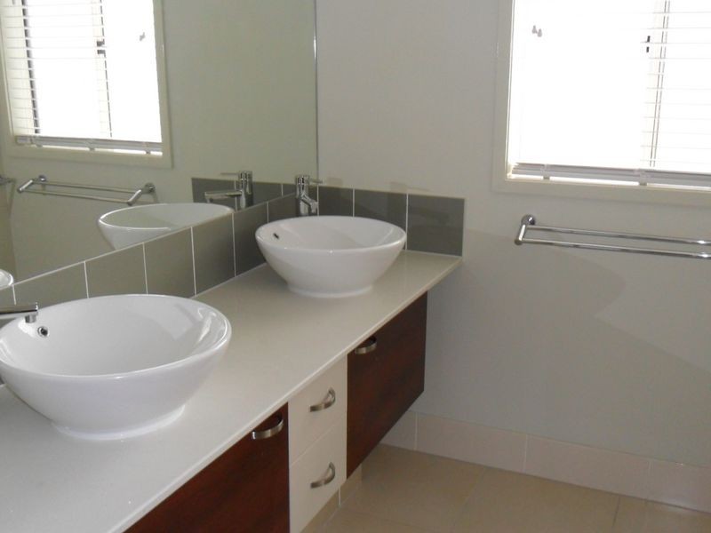 22 Rose Valley Drive, Upper Coomera QLD 4209