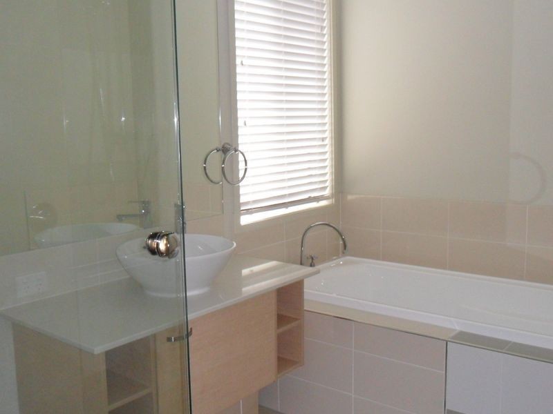 22 Rose Valley Drive, Upper Coomera QLD 4209