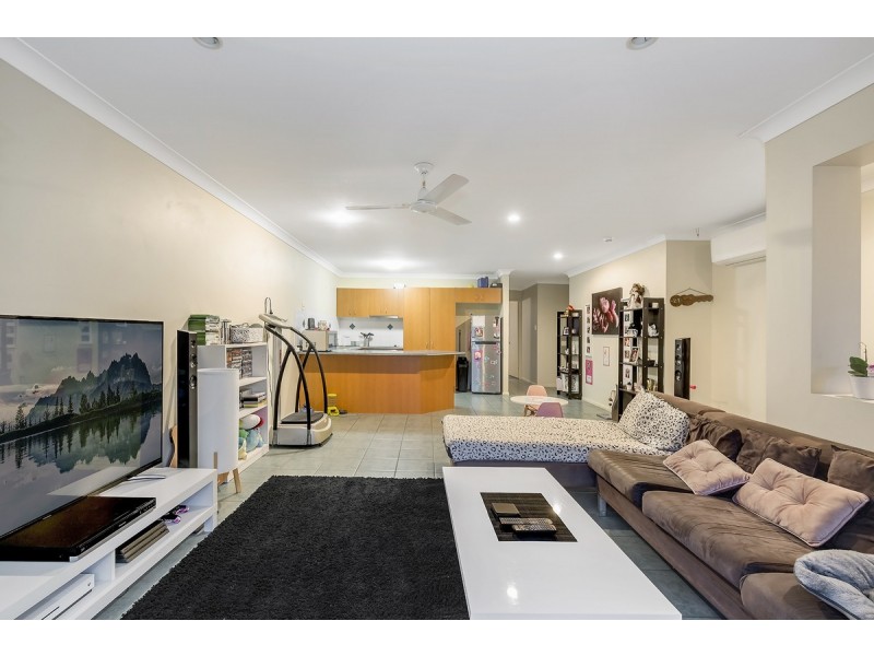 2 Firecrest Close, Upper Coomera QLD 4209