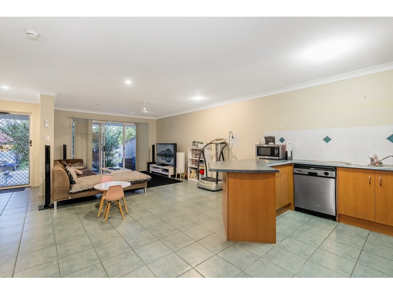 2 Firecrest Close, Upper Coomera QLD 4209