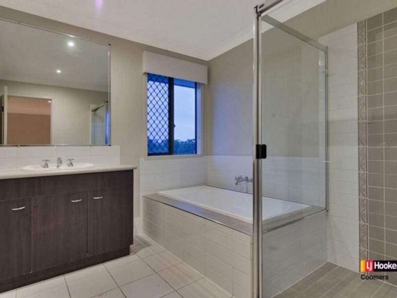 8 Prewett Street, Upper Coomera QLD 4209