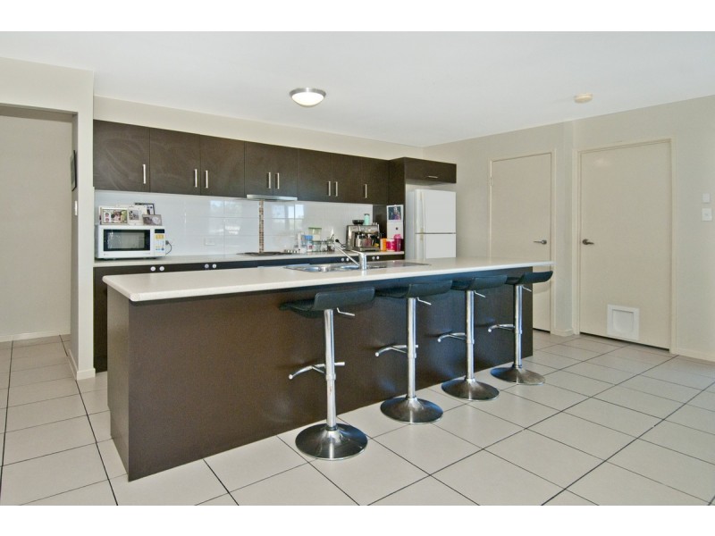 16 Manassa Street, Upper Coomera QLD 4209