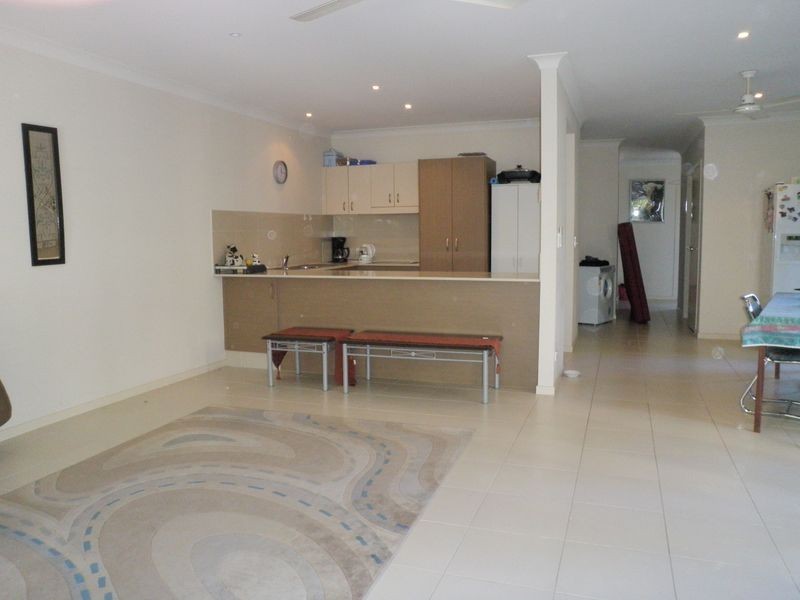 1/7 Dine Court, Upper Coomera QLD 4209