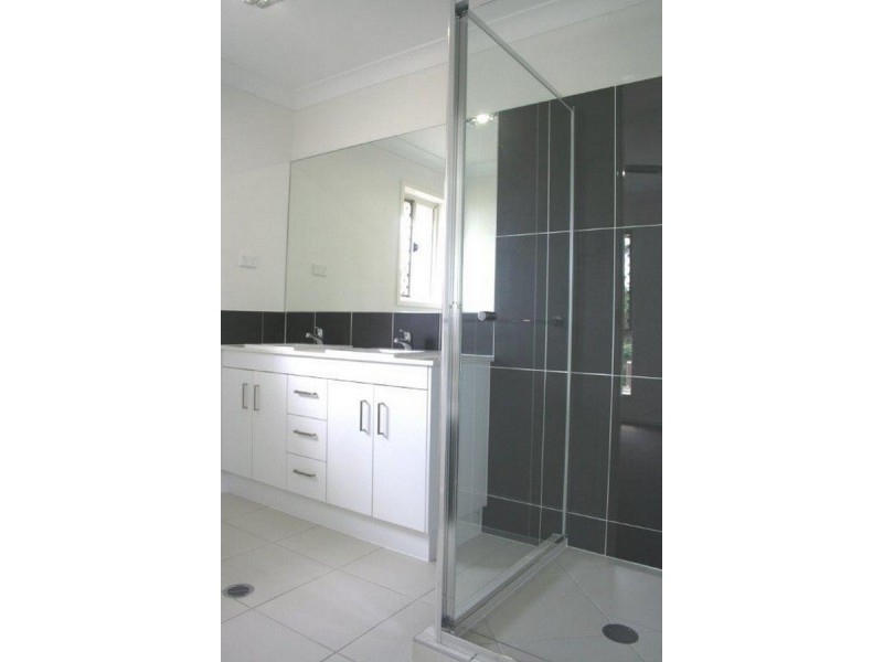 96 Edwardson Drive, Coomera QLD 4209