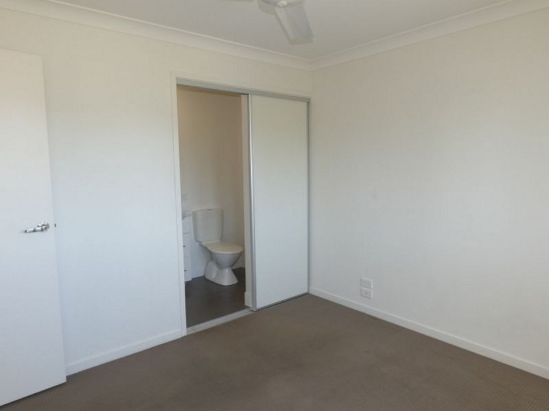 2/26 Jimmy Road, Coomera QLD 4209