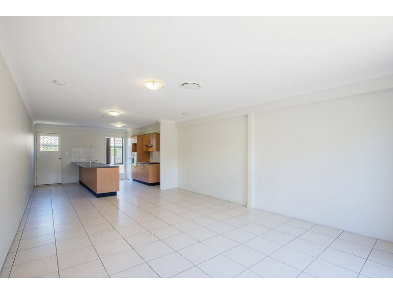 2/30 Pecan Drive, Upper Coomera QLD 4209