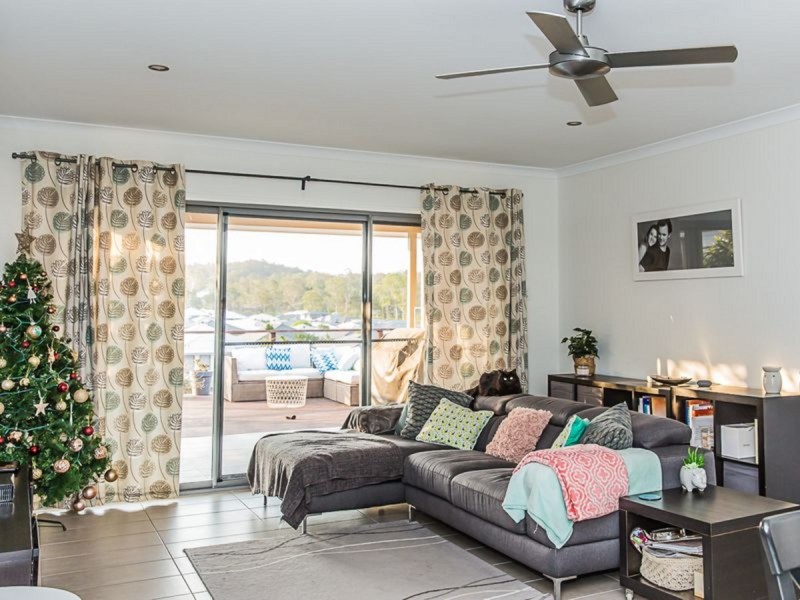 27 Adelaide Crescent, Ormeau Hills QLD 4208