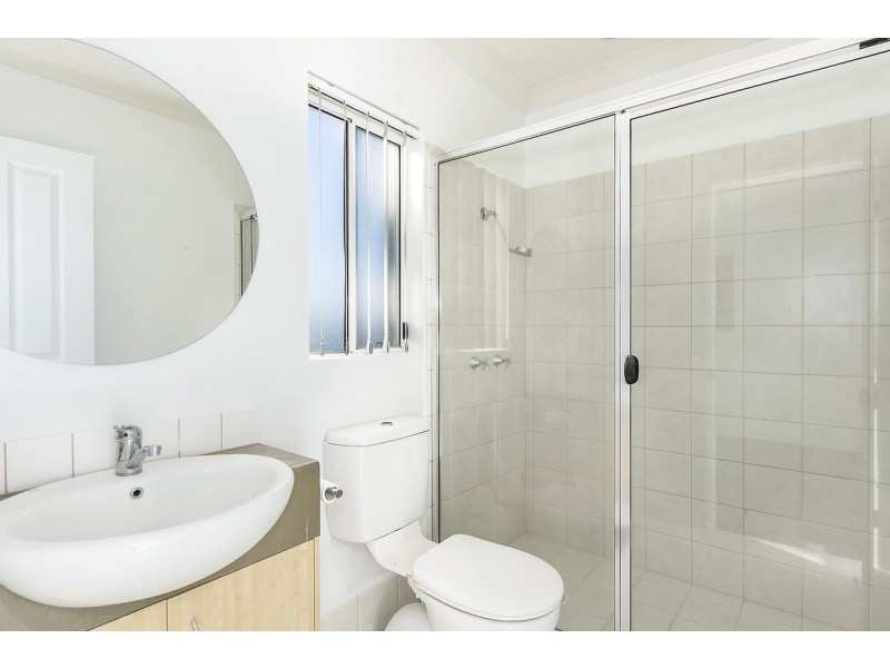 111/1 Sauvignon Parade, Upper Coomera QLD 4209