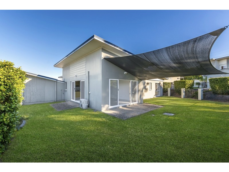 111/1 Sauvignon Parade, Upper Coomera QLD 4209