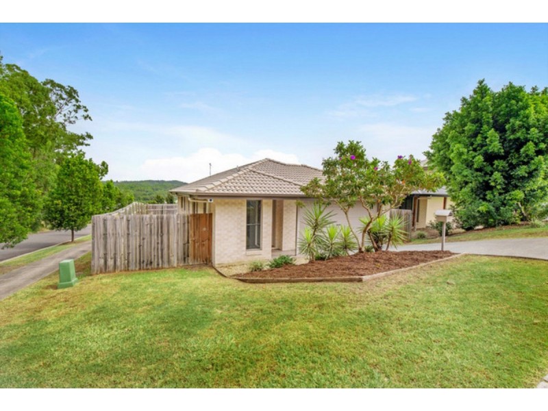 18 Nightshade Crescent, Pimpama QLD 4209