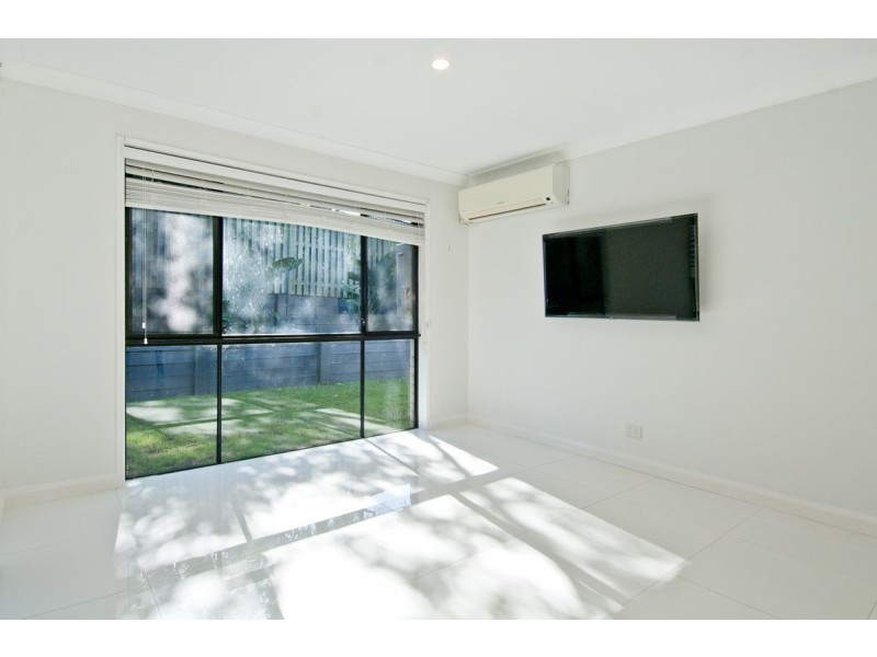 14 Monarch Avenue, Upper Coomera QLD 4209
