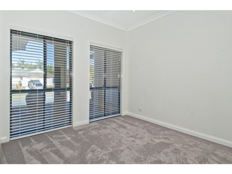 14 Monarch Avenue, Upper Coomera QLD 4209