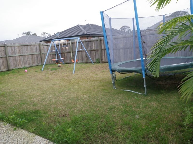 1/18 Bodacious Terrace, Pimpama QLD 4209