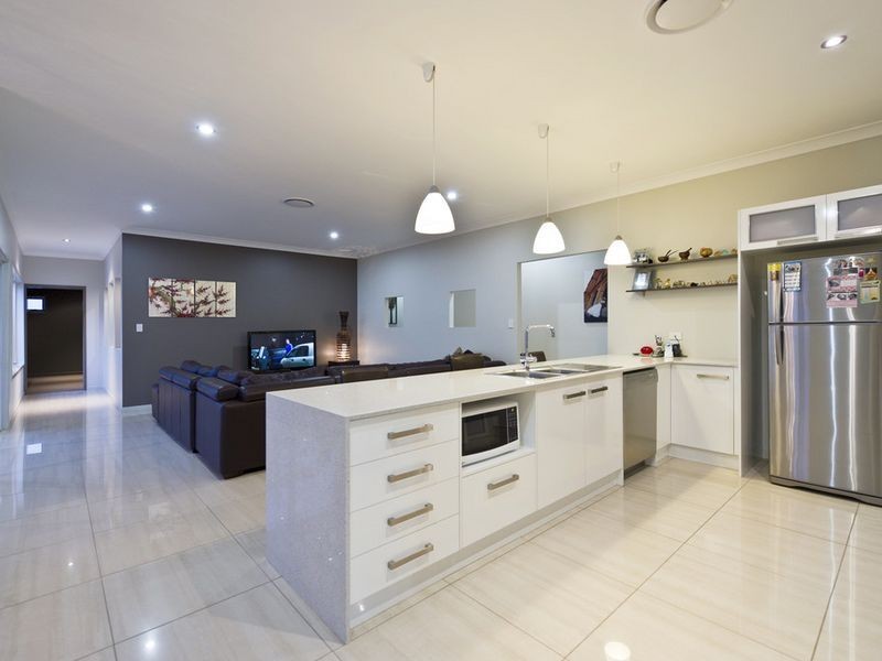 4 Elusive Road, Coomera Waters QLD 4209