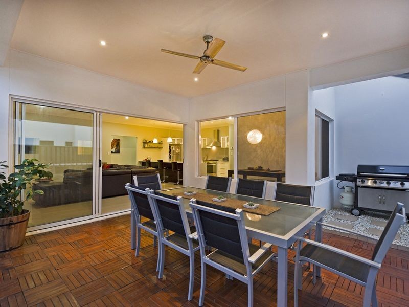 4 Elusive Road, Coomera Waters QLD 4209