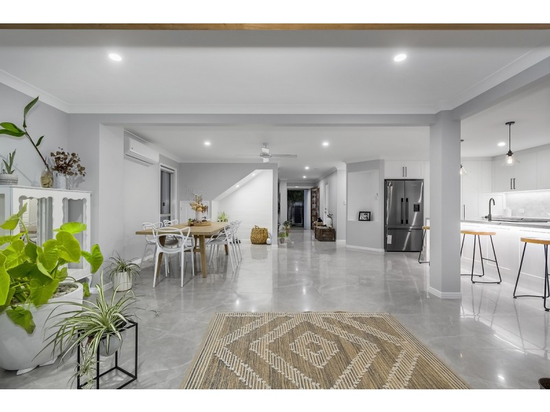 9 Rix Drive, Upper Coomera QLD 4209