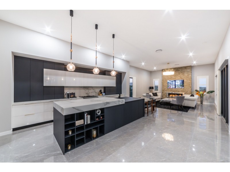 25 Isetta Court, Upper Coomera QLD 4209