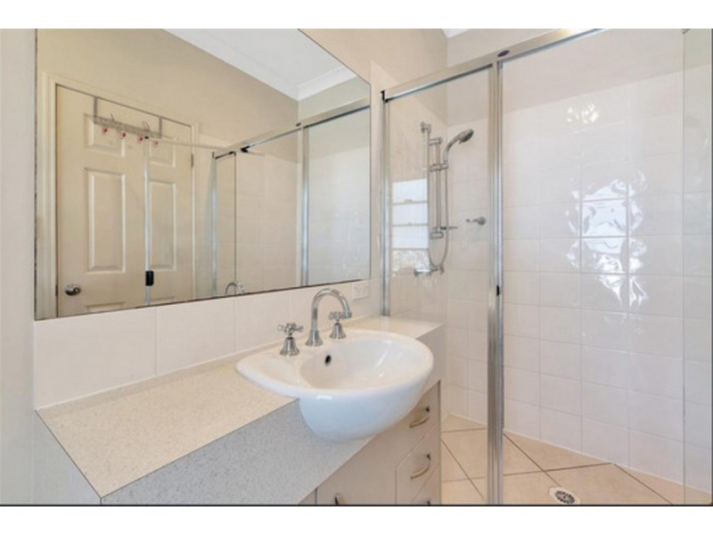 5 Krystle Court, Upper Coomera QLD 4209