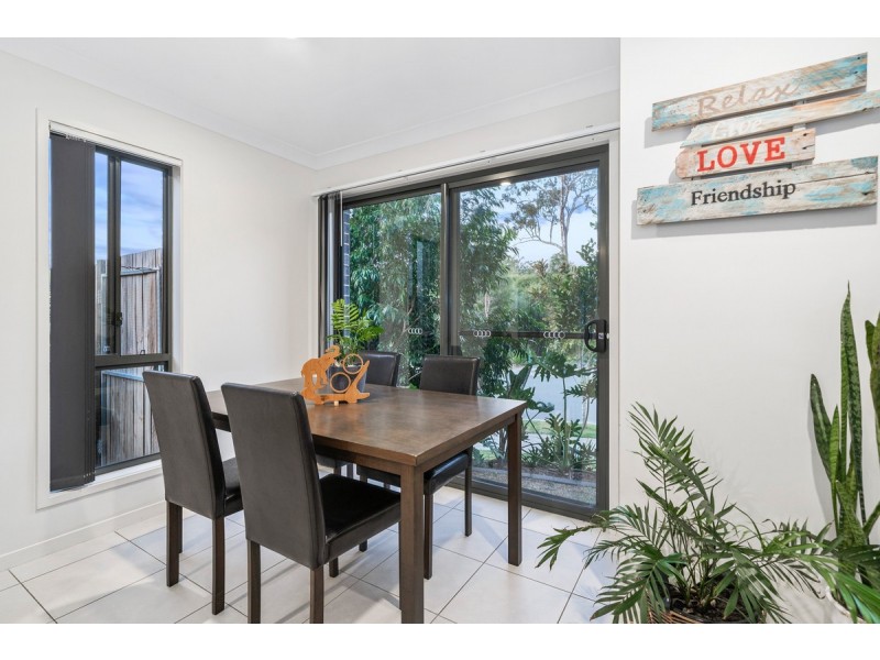 7 Flora Terrace, Pimpama QLD 4209