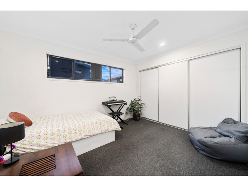 7 Flora Terrace, Pimpama QLD 4209