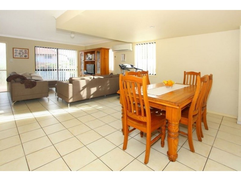 17/141 Pacific Pines Boulevard, Pacific Pines QLD 4211