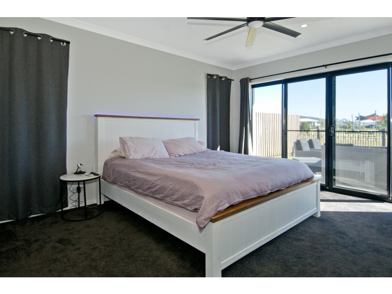 59 Stirling Circuit, Pimpama QLD 4209