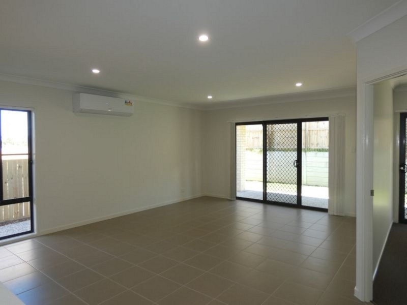 16 Tribeca Circuit, Coomera QLD 4209