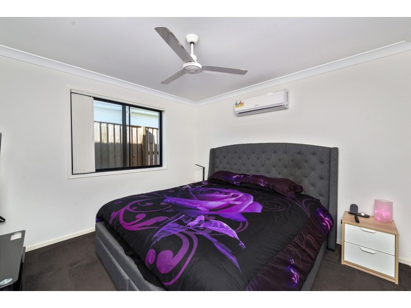 15 Hill Drive, Pimpama QLD 4209