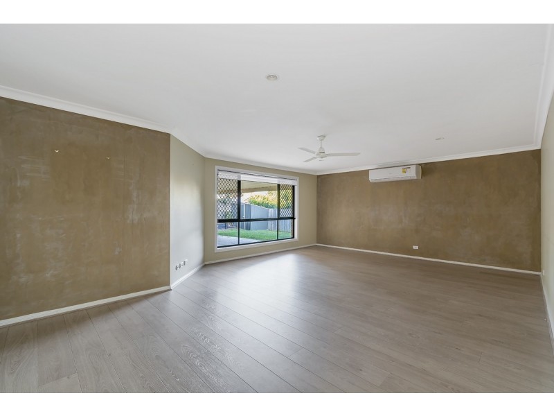 16 Glentree Avenue, Upper Coomera QLD 4209