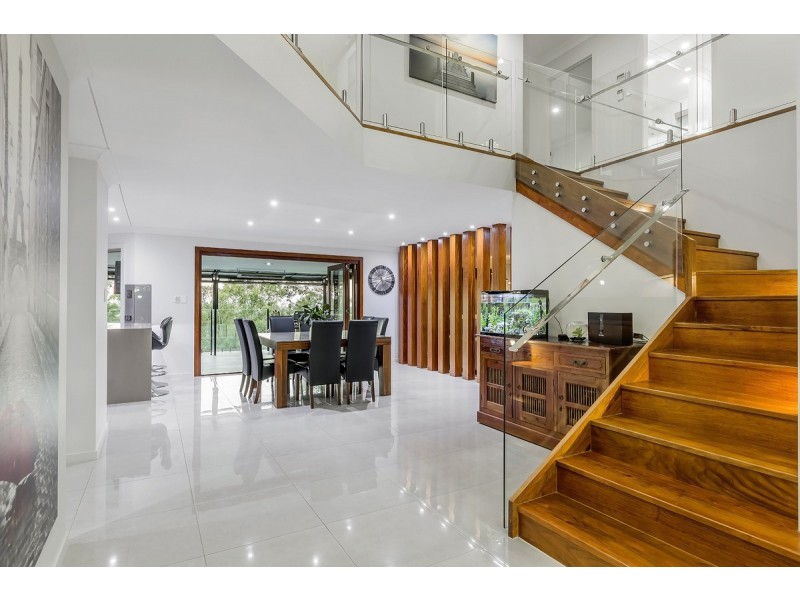 57 Highvale Drive, Helensvale QLD 4212